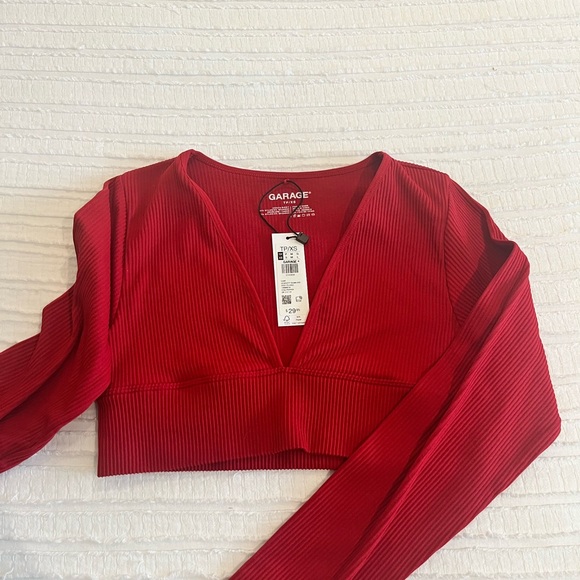 Garage Top - Picture 1 of 2